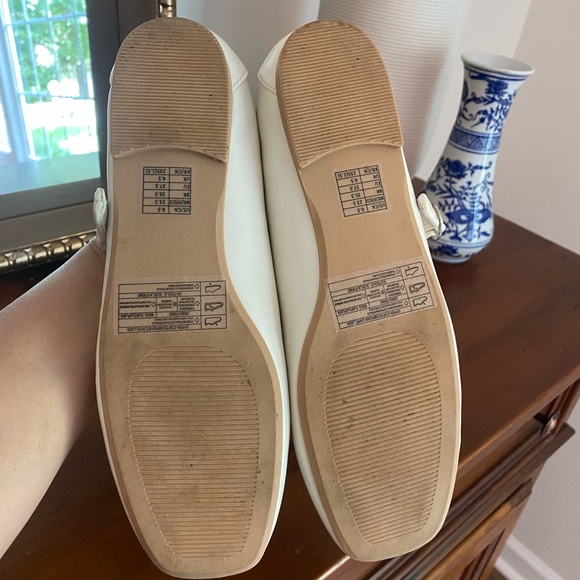 Forever 21 Cream Flats with Strap - Picture 3 of 7